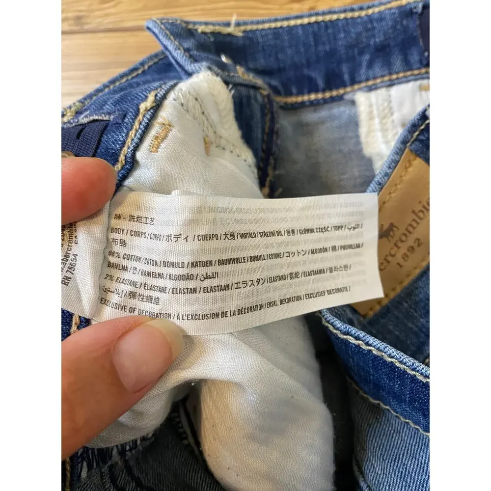 NWOT Abercrombie Kids Mid-Rise Midi Short  Size 15/16